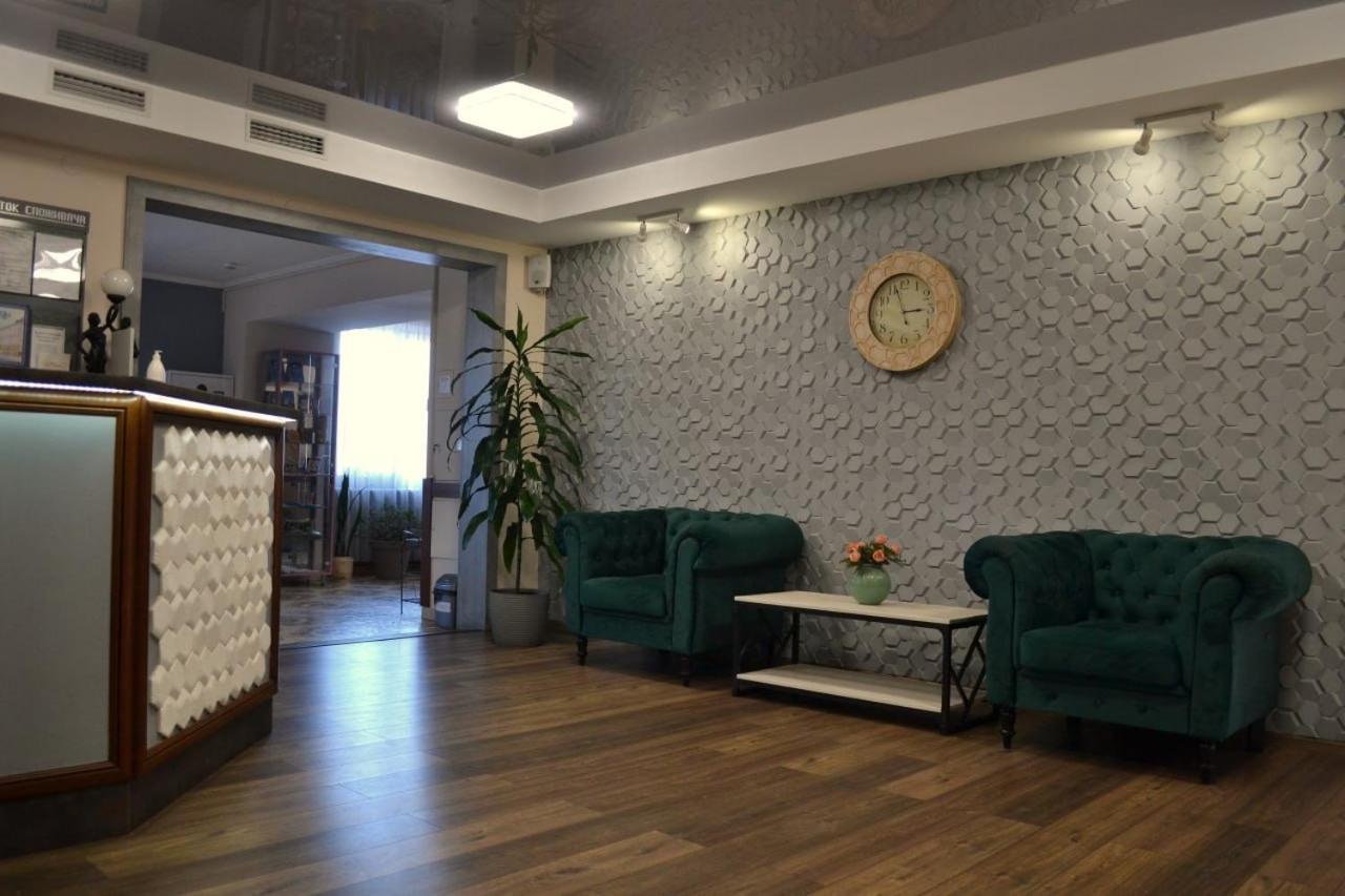 Hotel Perlyna Ars Stryi Exterior photo